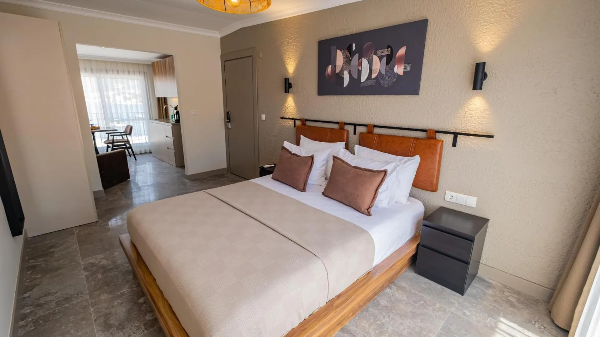 Bd Suites Foca Aparthotel